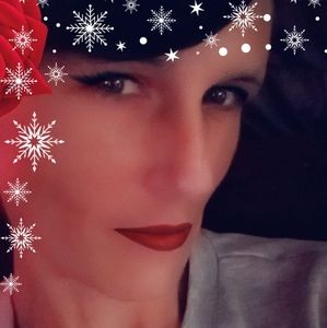 Meet your Posher, Laurankenny